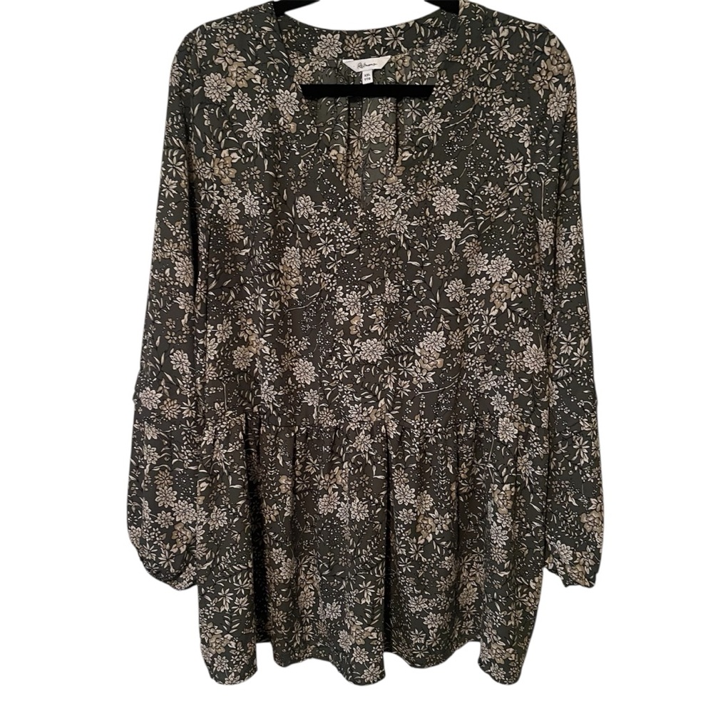 ✨3/$30 Reitmans Long Peplum Dark Green Long Sleeve Blouse